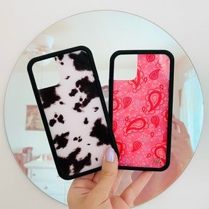 ❌ SOLD ❌ iphone 11 wildflower phone case